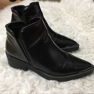 Patent booties