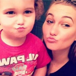 Meet your Posher, Nikki