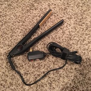CHI hair straightener!