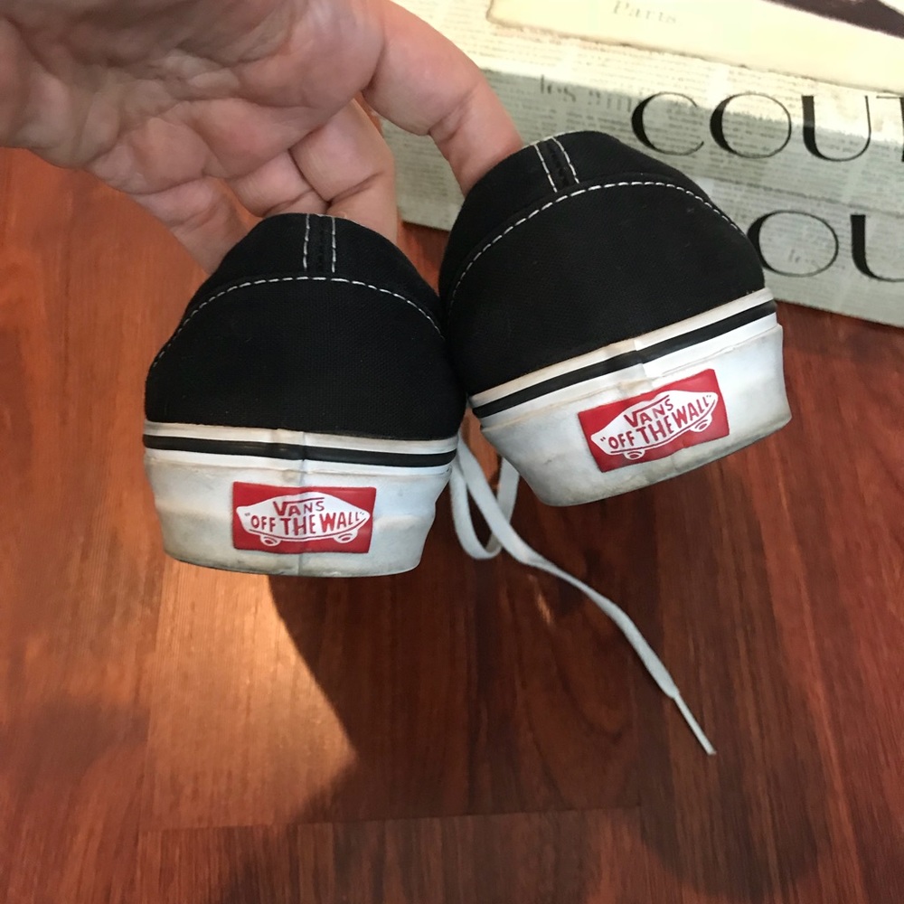 SOLD!Vans Classic Lo Pro Black/White Canvas Skate - Picture 4 of 6