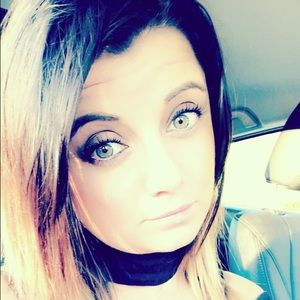 Meet your Posher, Ramona