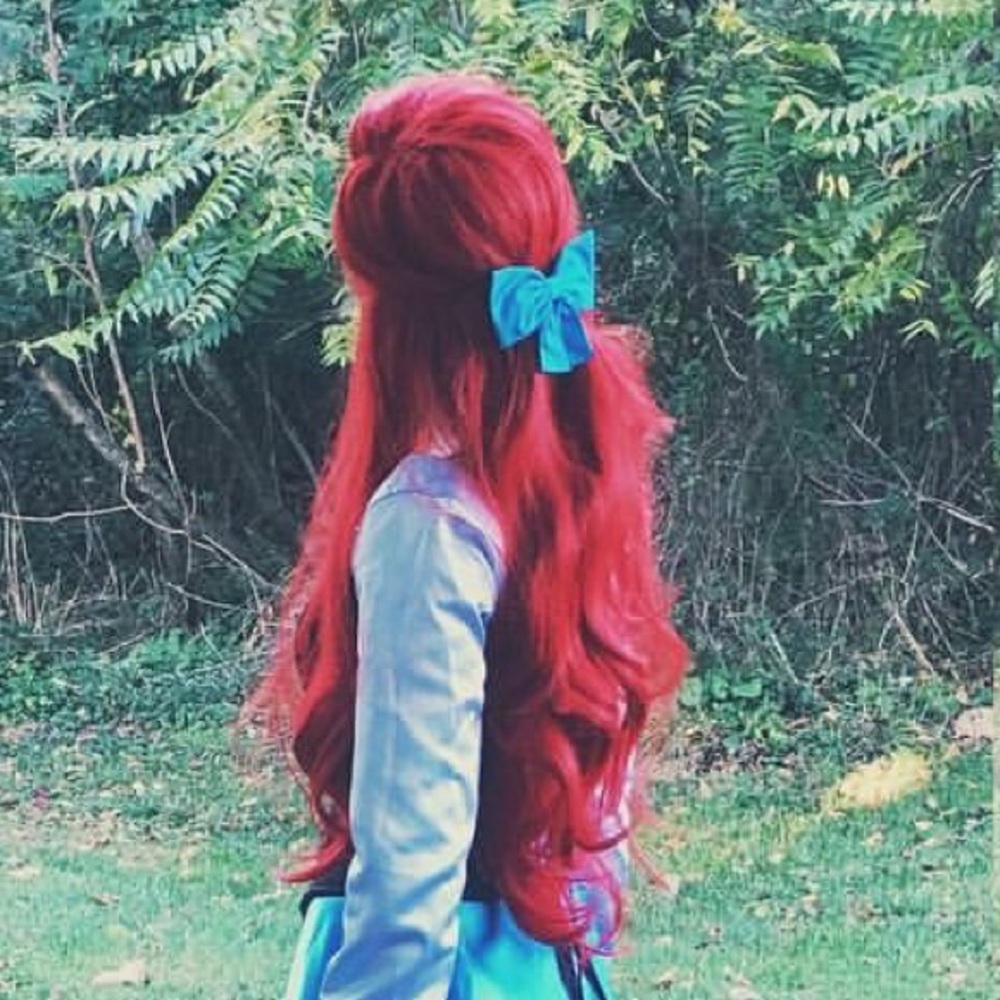 Red wig