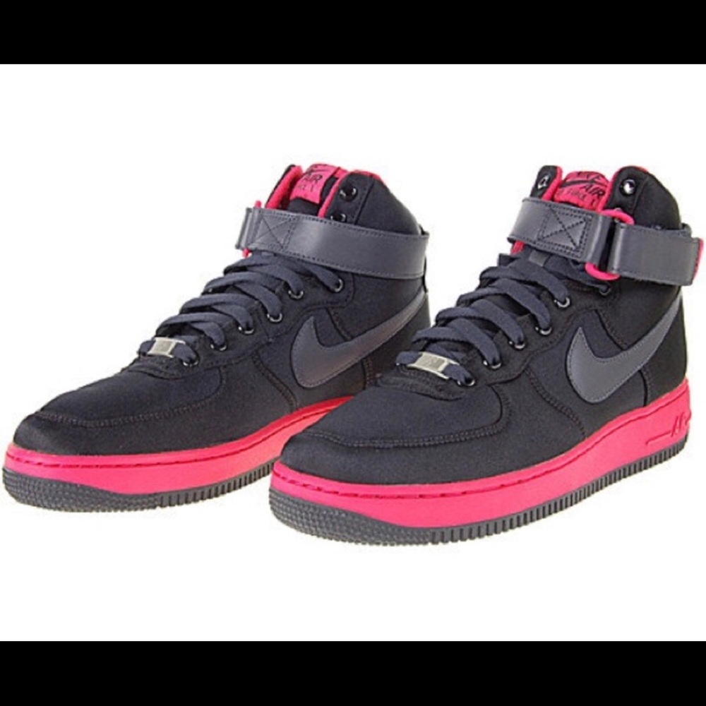 Nike Air Force Ones women’s 8.5 Pink & Black shoes