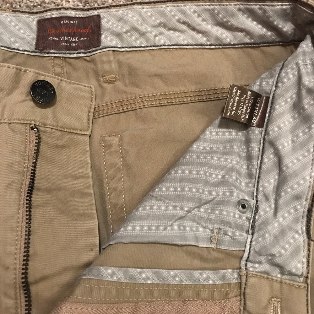 Men’s Khakis