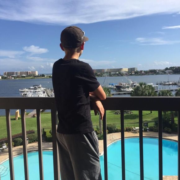 Meet your Posher, Stephen - Picture 1 of 1