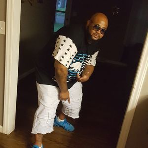 Meet your Posher, Adrian