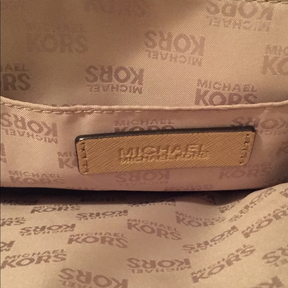 Michael Kors Tote - Picture 5 of 5