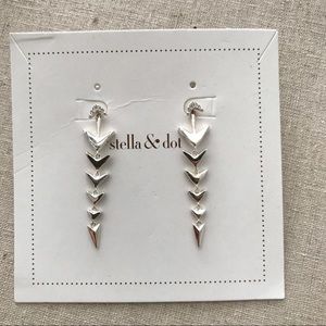Stella & Dot earrings