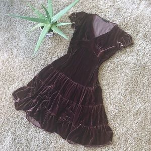 Velvet Cap Sleeve BCBG Ruffle Tiered Western Dress Velvet Cap Sleeve BCBG Ruffle Tiered Western Dress