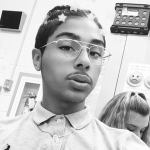 Meet your Posher, Jairee