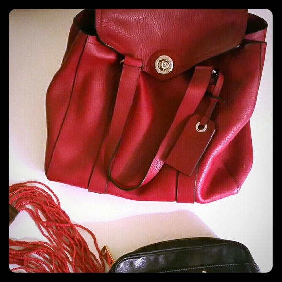 Authentic Marc Jacobs Leather Wine Burgundy red - Picture 2 of 6