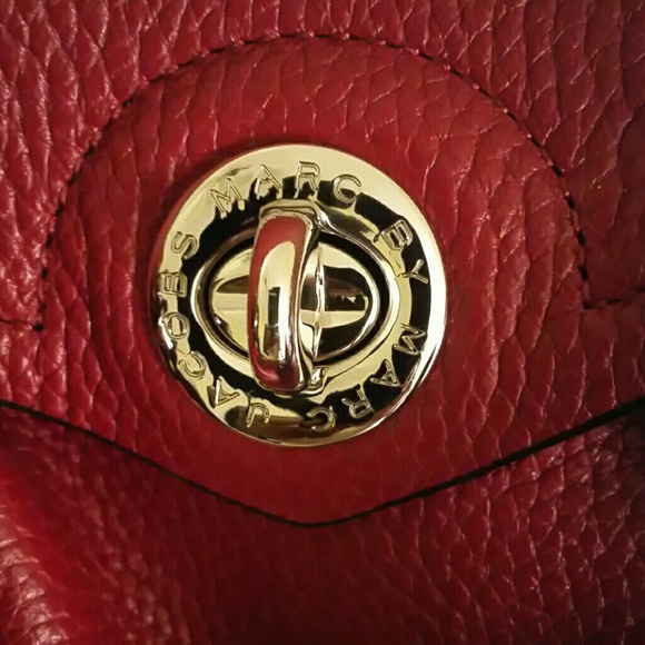 Authentic Marc Jacobs Leather Wine Burgundy red - Picture 3 of 6