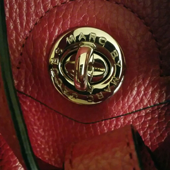 Authentic Marc Jacobs Leather Wine Burgundy red - Picture 4 of 6