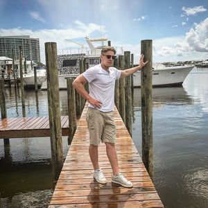 Meet your Posher, Mark