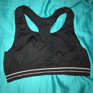 Black sports bra