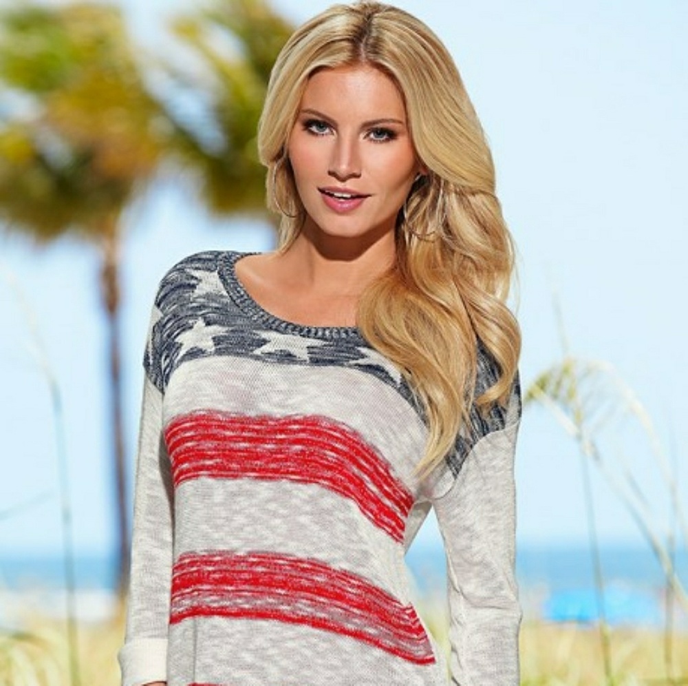 American Flag Sweater 🇱🇷