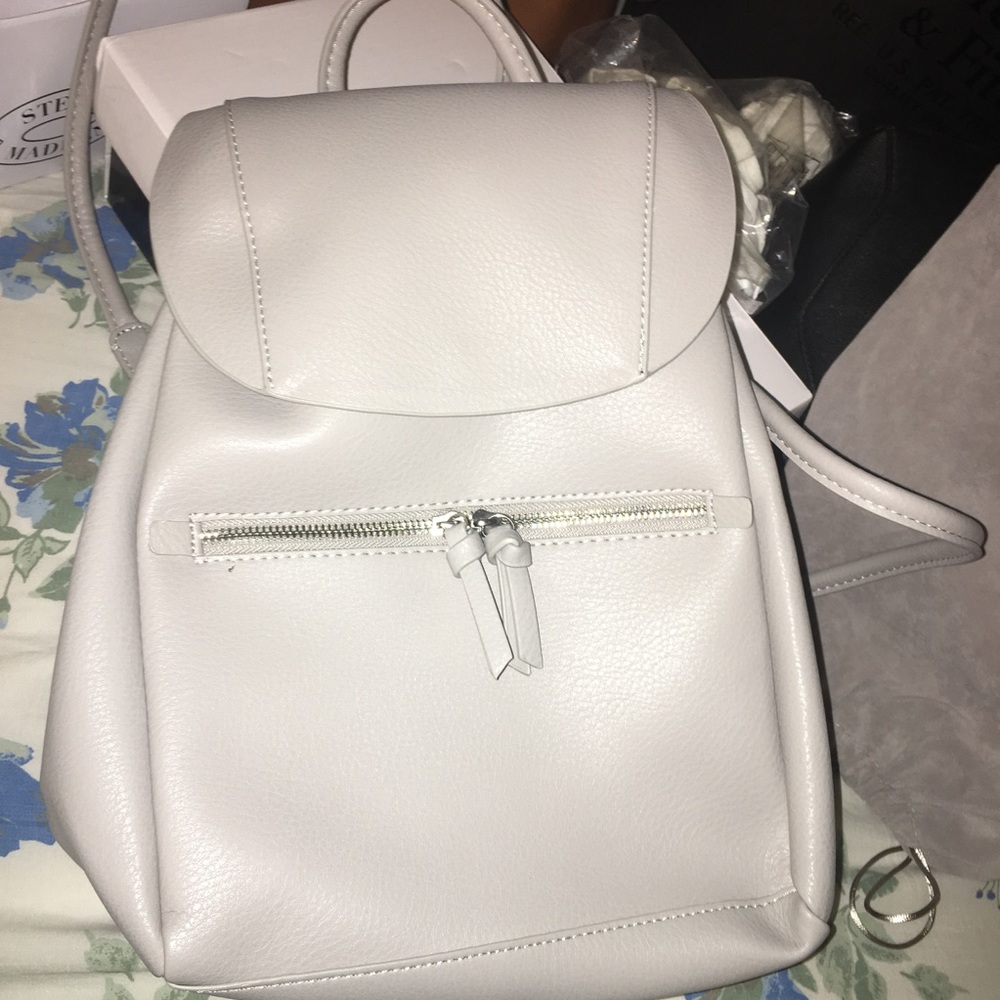 Bag - Picture 2 of 4
