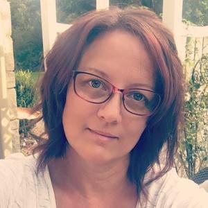 Meet your Posher, Roxanne