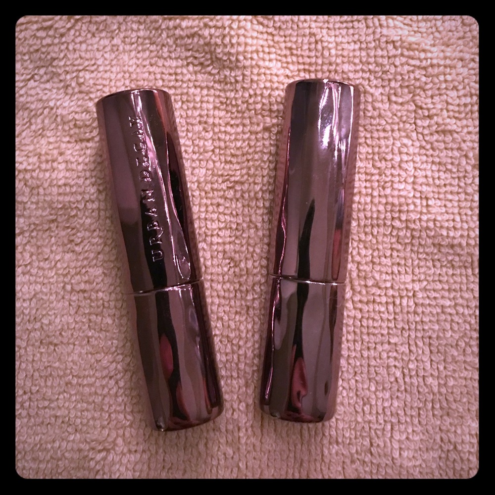 ✨ NEVER USED ✨ 2x URBAN DECAY LIPSTICKS
