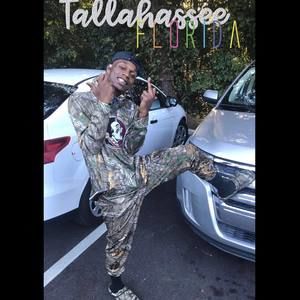 Meet your Posher, Dennis