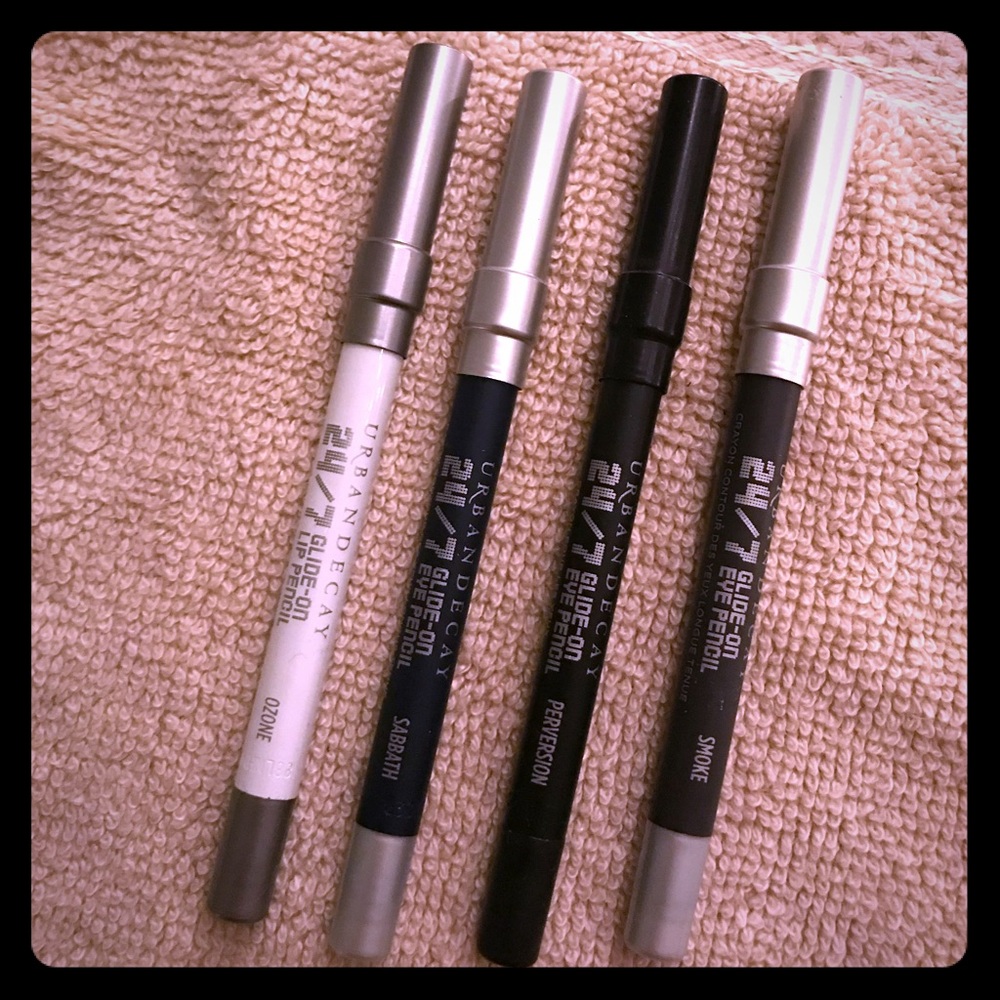 ✨ NEVER USED ✨4x URBAN DECAY GLIDE ON PENCILS