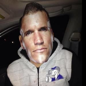 Meet your Posher, Emanuel