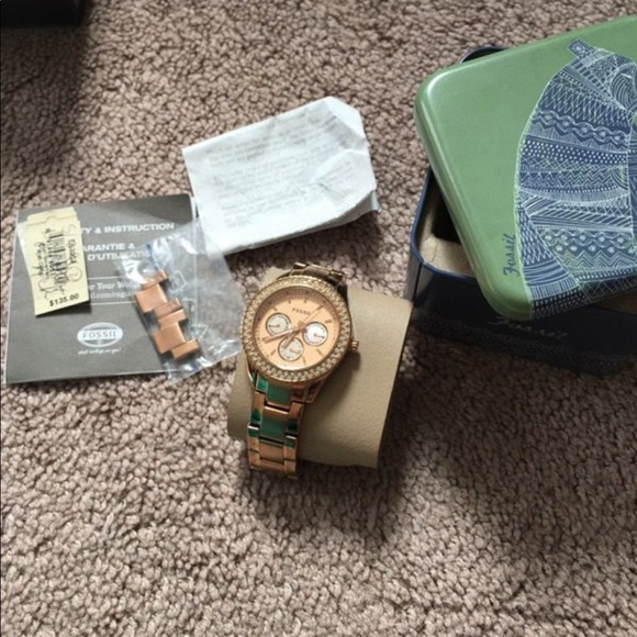 Women’s watch - Picture 2 of 2