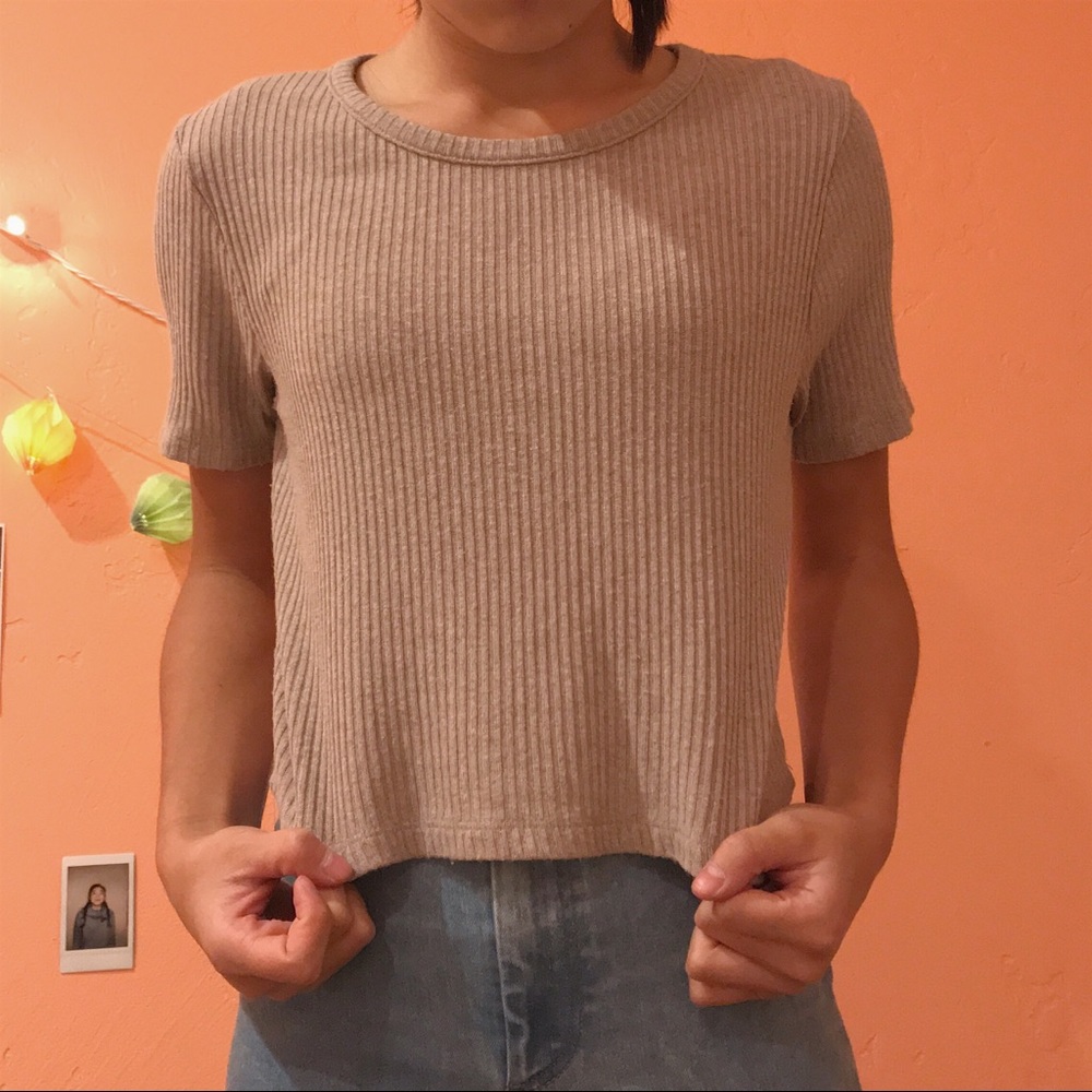 Tan Ribbed Cropped Tee