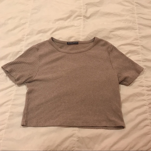 Tan Ribbed Cropped Tee - Picture 2 of 4