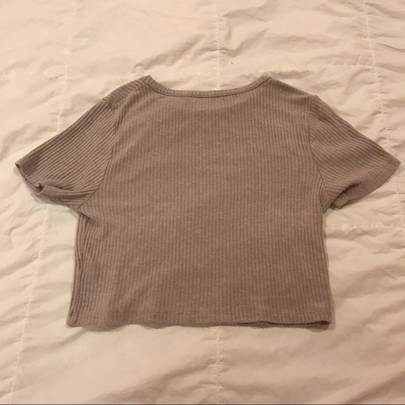 Tan Ribbed Cropped Tee - Picture 3 of 4