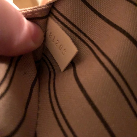 BRAND NEW 2017 Louis Vuitton Neverfull Mm Monogram - Picture 7 of 7