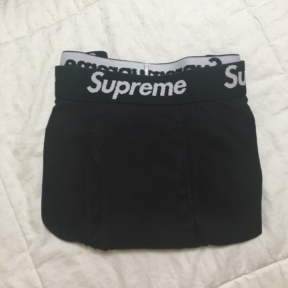 SUPREME BOXER BRIEFS