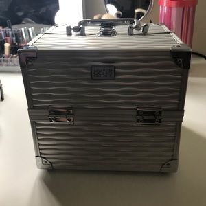 Make up box Make up box