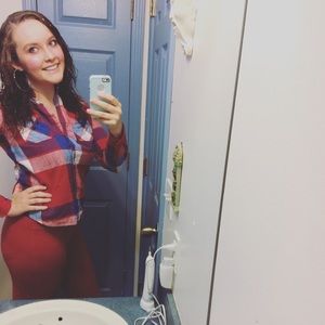 Meet your Posher, Alyssa
