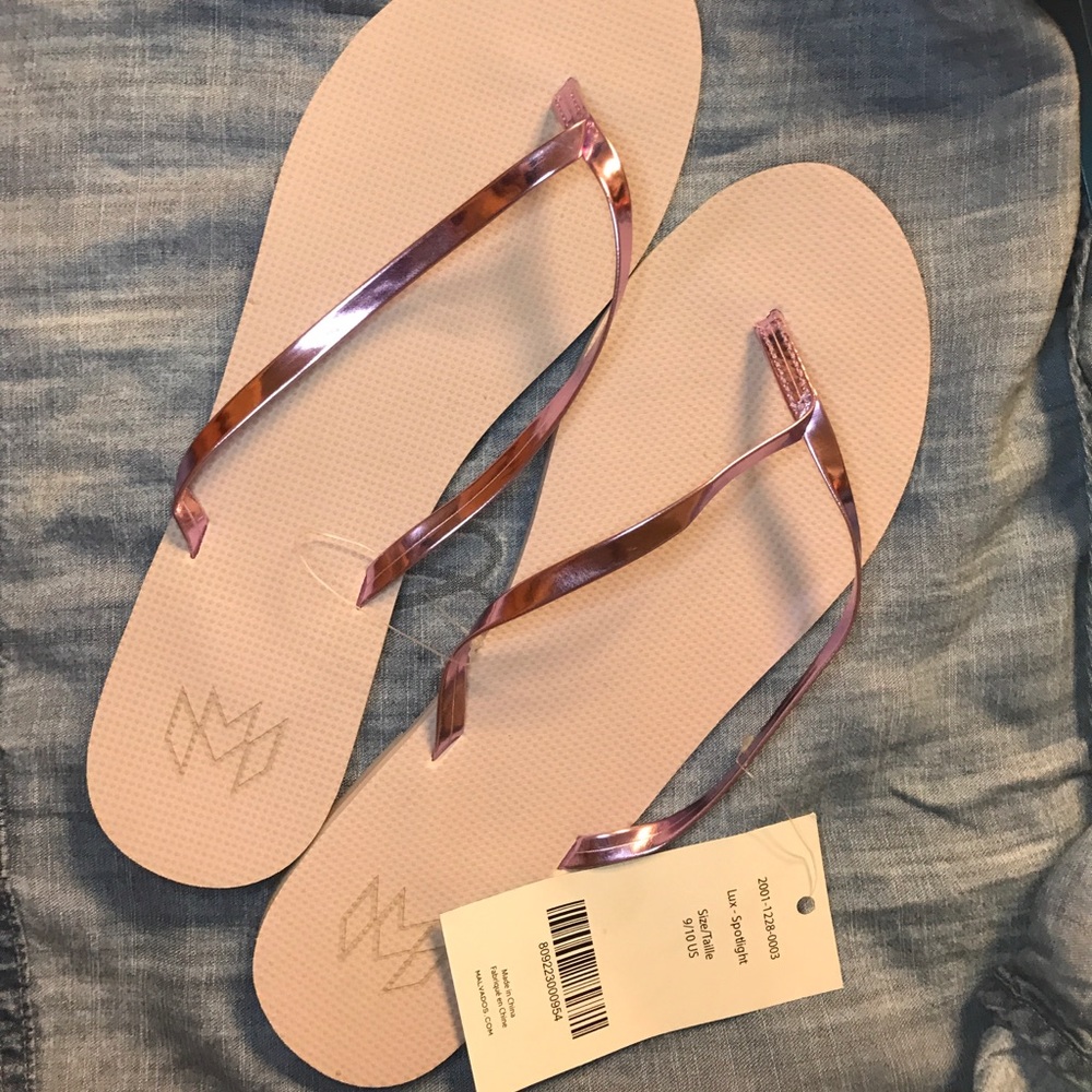 Flip flops size 9/10