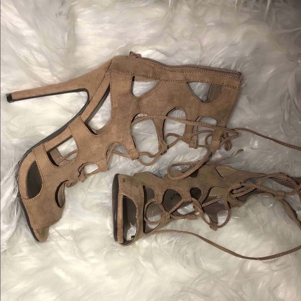 6.5 Strappy Camel Heels
