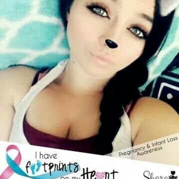 Meet your Posher, Tori - Picture 1 of 1