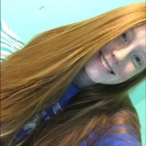 Meet your Posher, Danielle