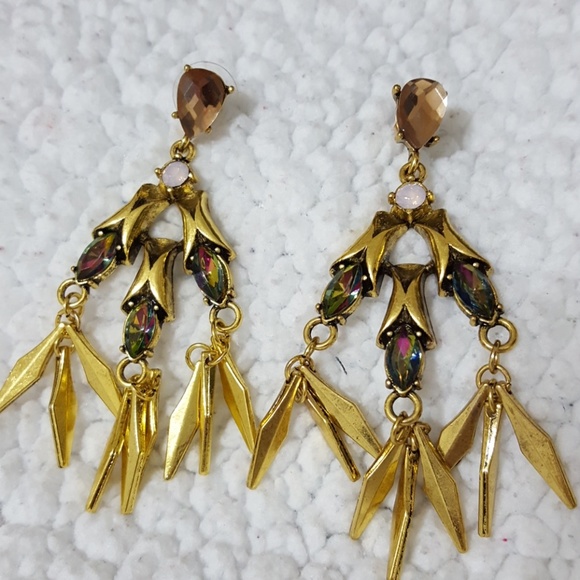 NWOT Statement earrings - Picture 1 of 3