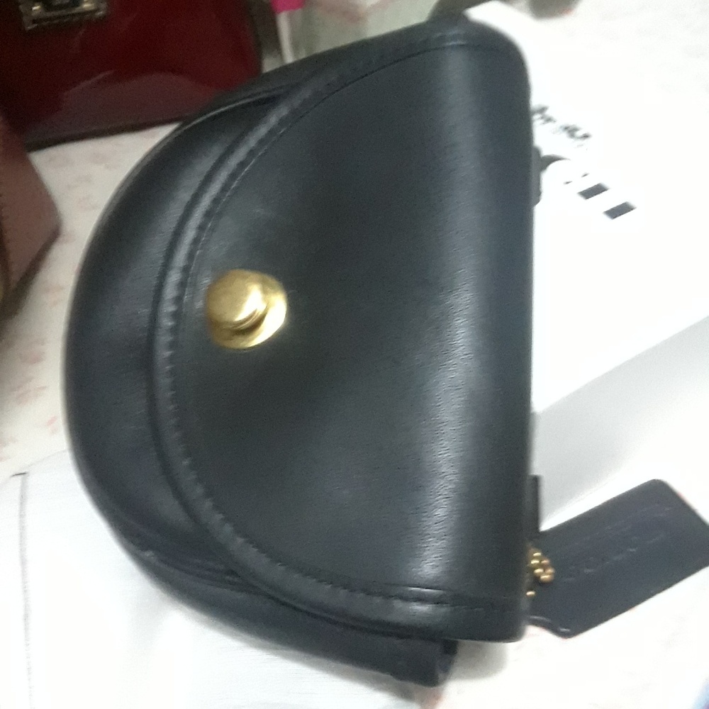 *rare* vintage Coach pouch