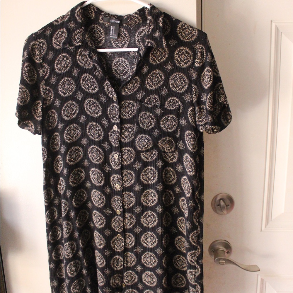 Forever 21 bohemian print button up dress