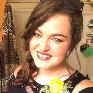 Meet your Posher, Nikki