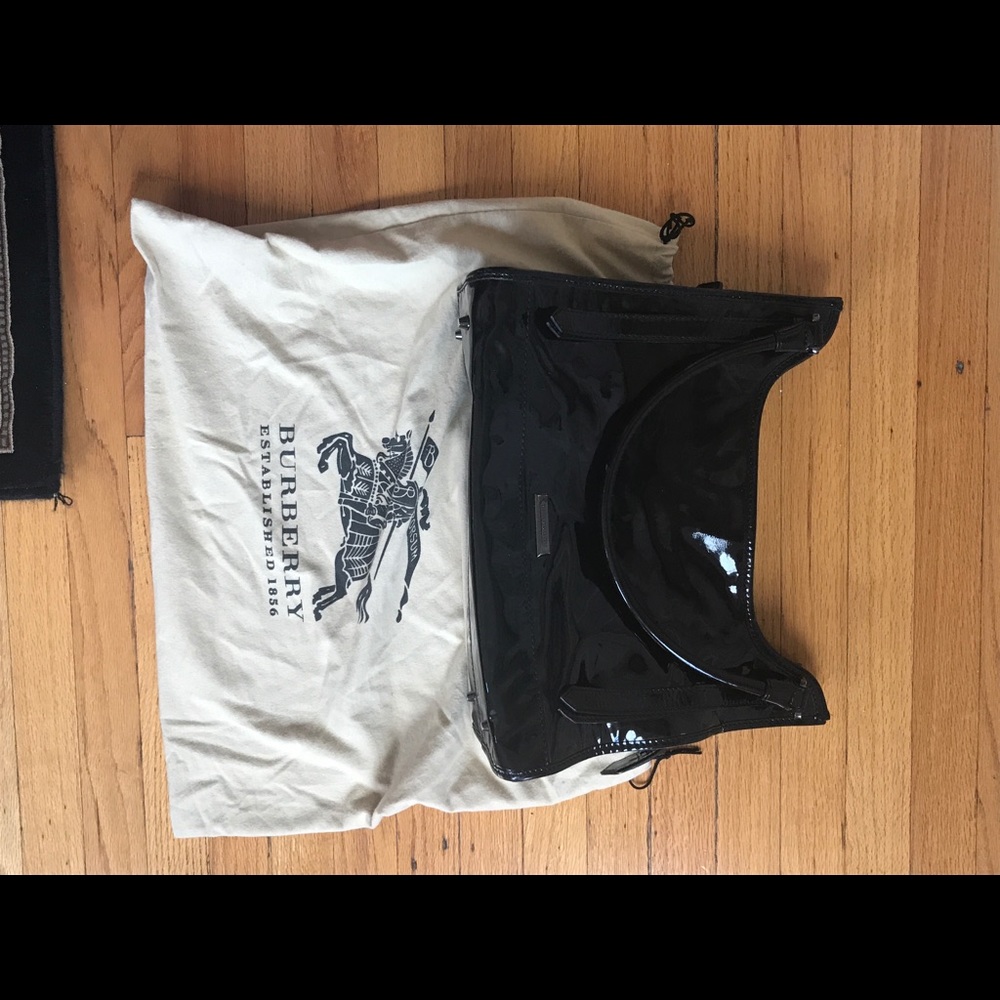 NWOT Authentic Burberry Ashmore Black Patent Bag