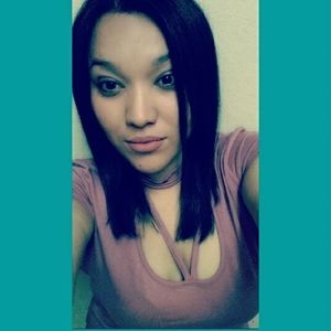 Meet your Posher, Veronica