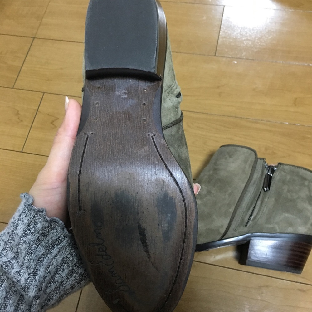Sam Edelman booties - Picture 3 of 3