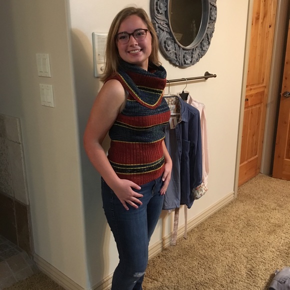 NOT AVAILABLE ! Free People sleeveless cowl-neck - Picture 6 of 8