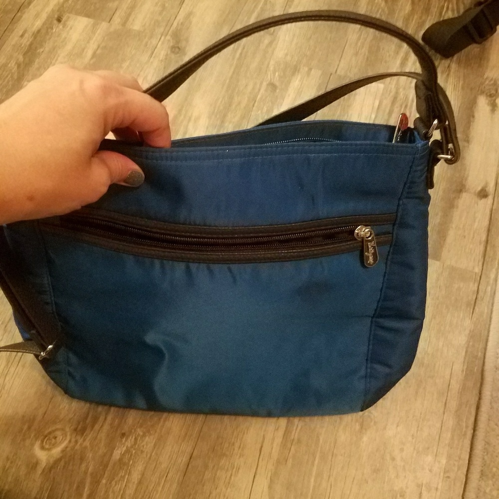 Dark blue 31 bag new tags missing