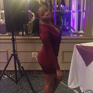 Burgundy Ruched Long Sleeve Dress