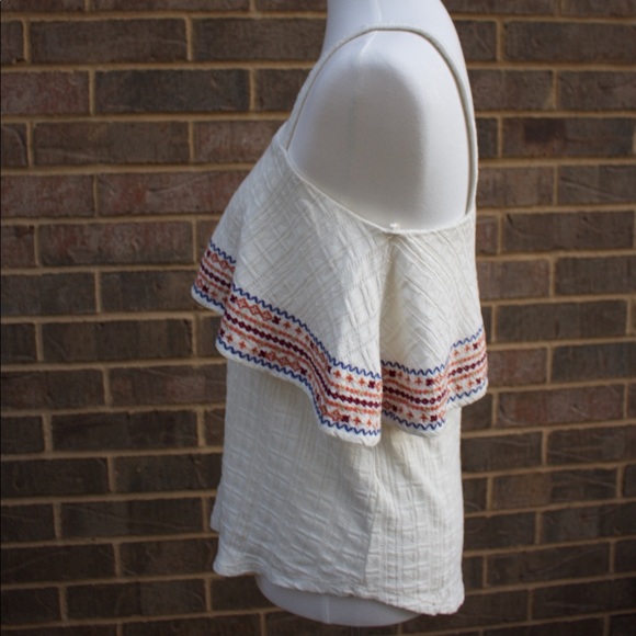 LUCKY BRAND Embroidered One-Shoulder Ruffle Top - Picture 6 of 8