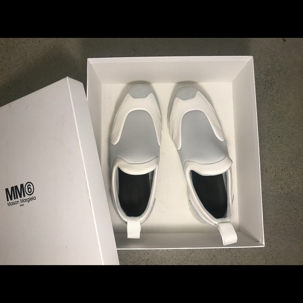 MM6 women's white sneakers